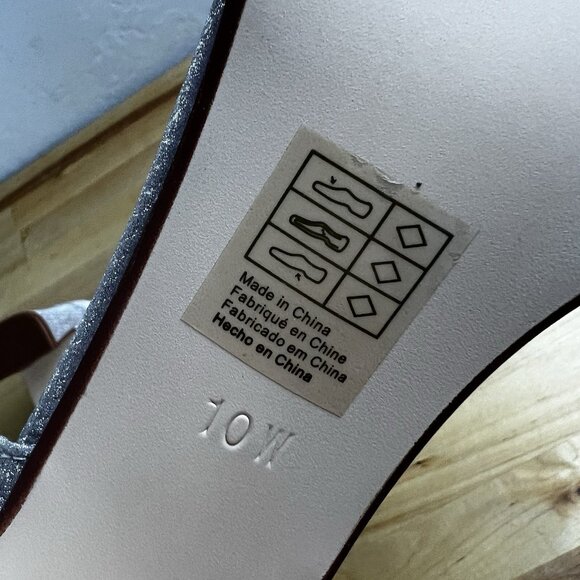 Touch Ups Benjamin Walk Champagne Glitter Lilibet Block Heel Sandal Size 10 WIDE - Picture 9 of 13